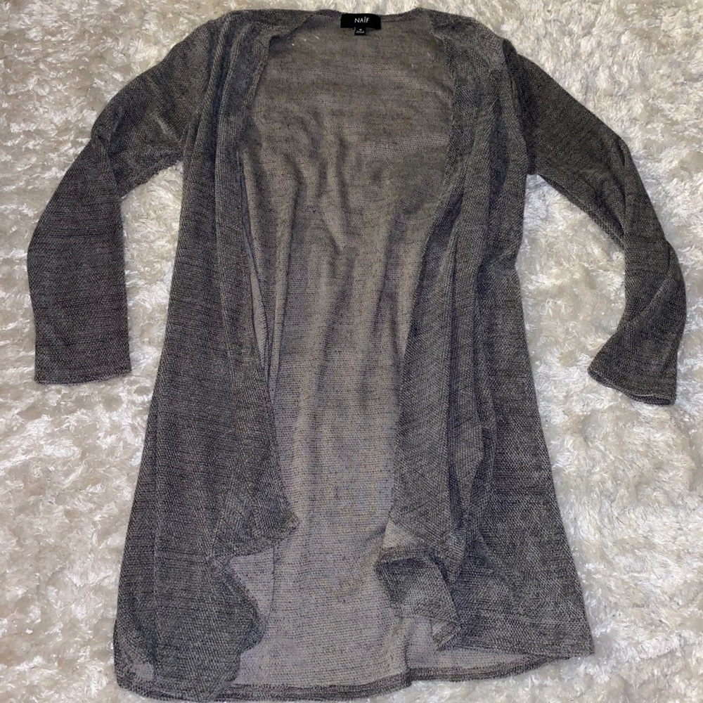 NWT Naïf Draped Open Front Grey Cardigan. Size Medium.